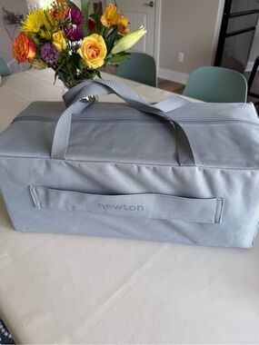 Newton Play Yard Bassinet Insert (older model)